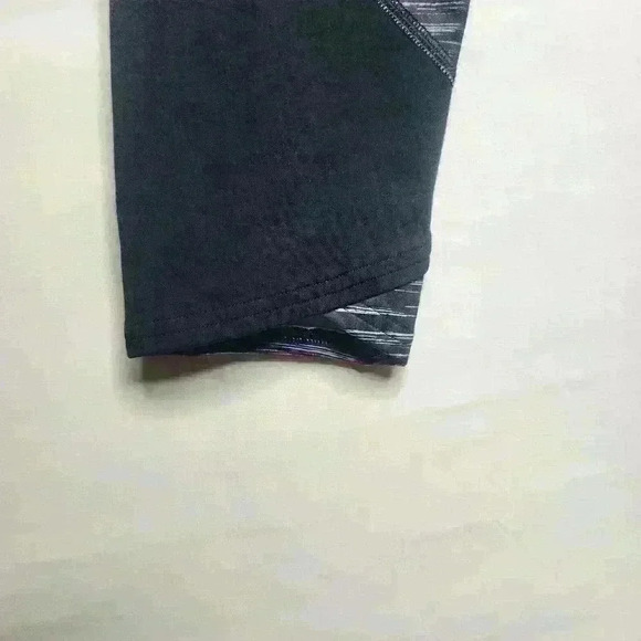 Under armour women's fitted compression leggings geometric print size large - Picture 5 of 8